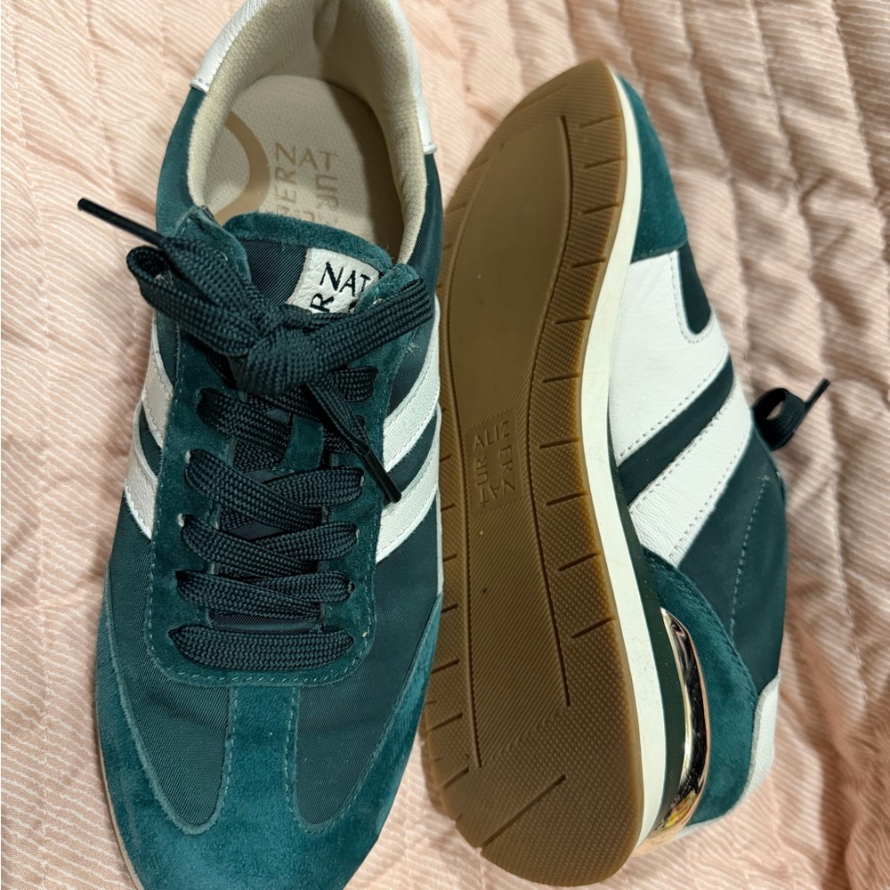 Naturalizer Emerald and White Suede Lace-Up Sneakers
